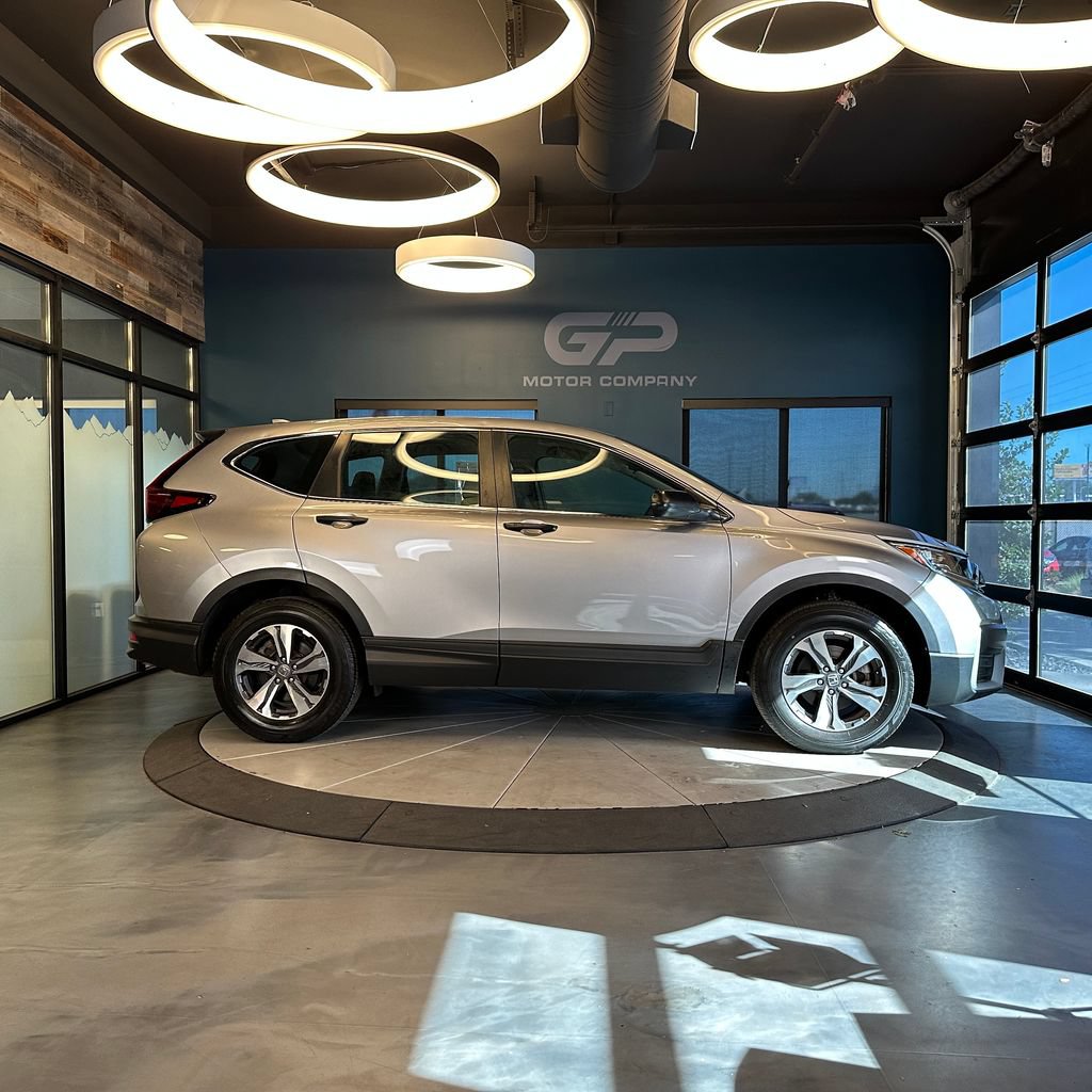 Used 2021 Honda CR-V LX image 2