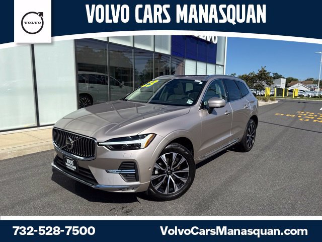 Used 2023 Volvo XC60 B5 Plus w/ Climate Package AWD/4WD image 1