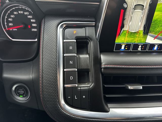 Used 2021 Chevrolet Tahoe RST w/ Luxury Package AWD/4WD image 15