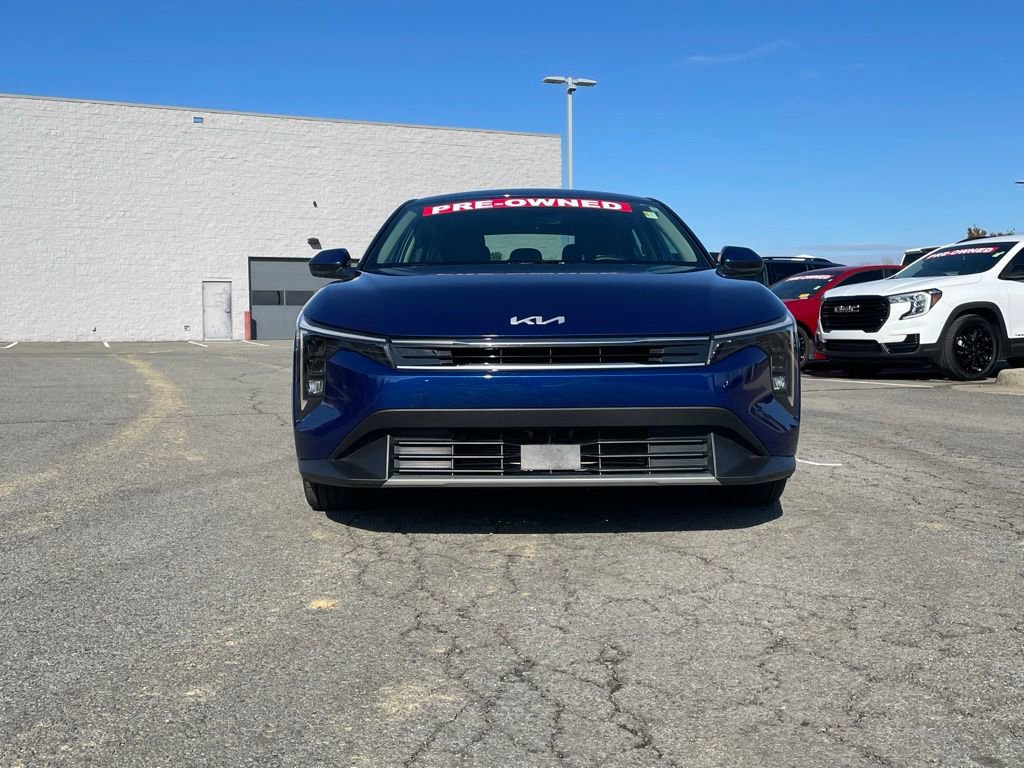 Used 2025 Kia K4 EX image 2