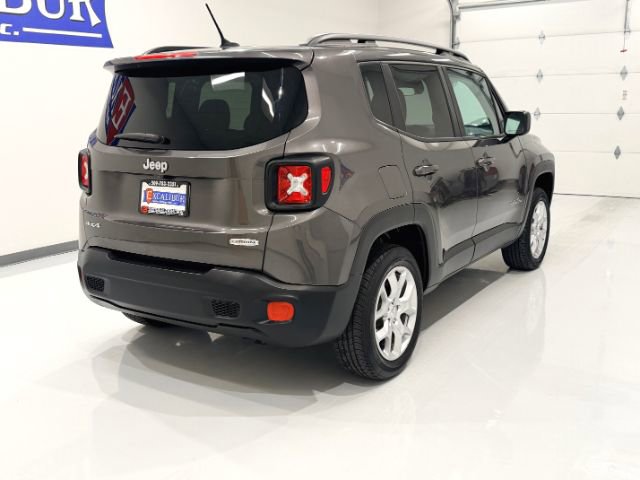 Used 2017 Jeep Renegade Latitude image 13
