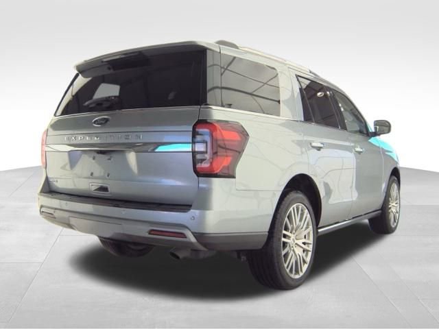 Used 2024 Ford Expedition Limited image 7