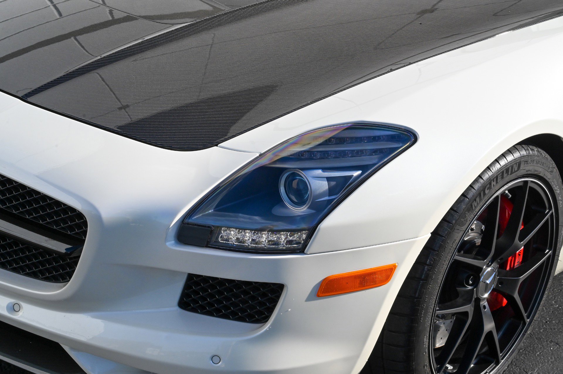 Used 2015 Mercedes-Benz SLS AMG GT Final Edition image 16