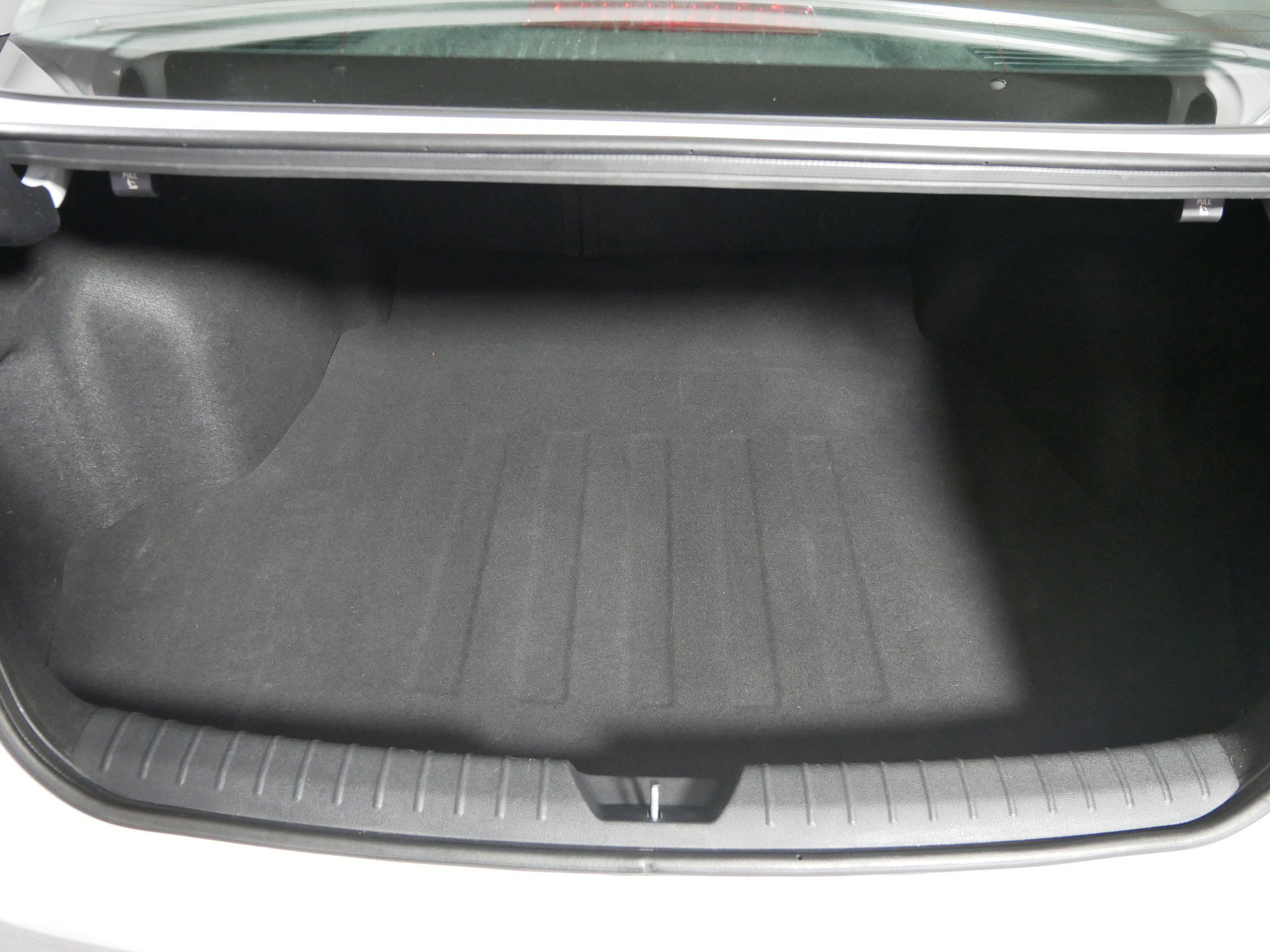 Used 2018 Kia Optima LX w/ 17" Alloy Wheels Package image 18