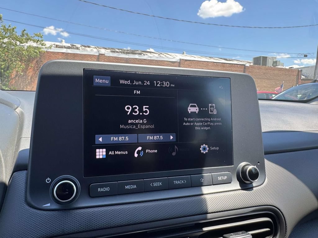 Certified 2023 Hyundai Kona SEL AWD/4WD image 26