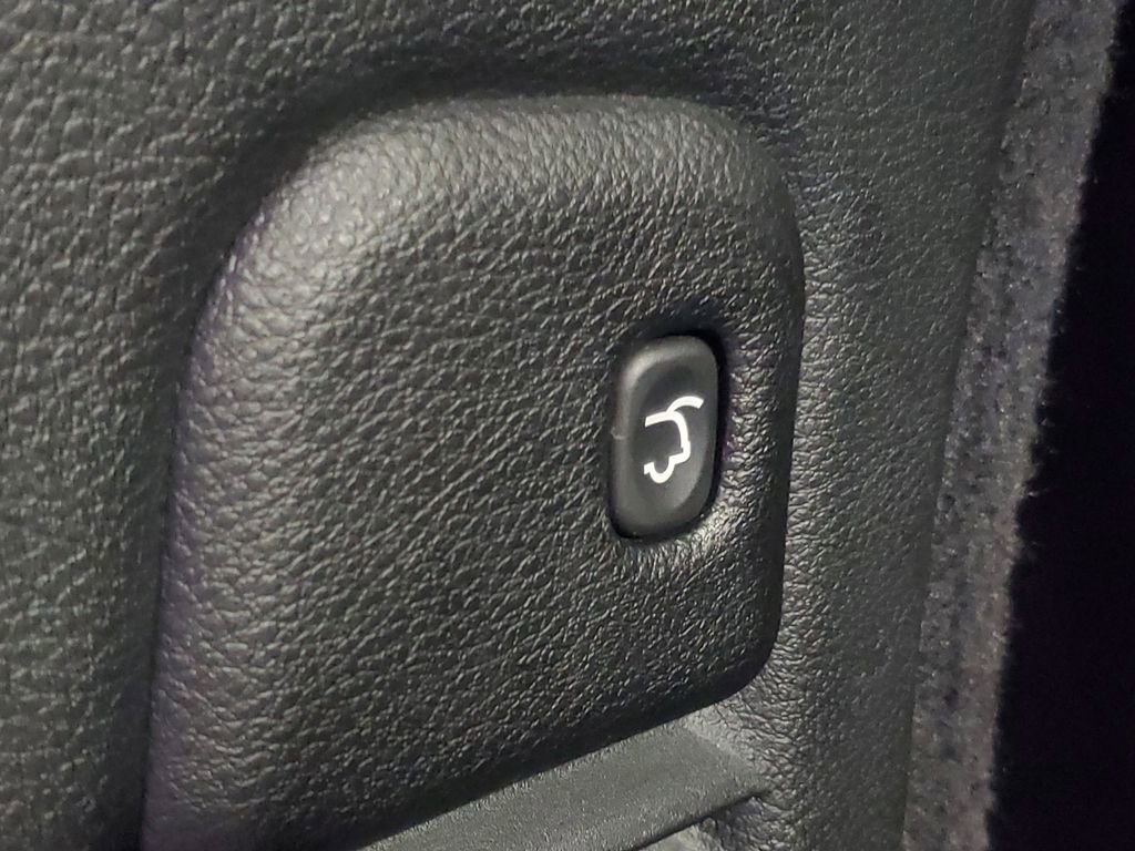 Used 2025 Dodge Durango GT image 10