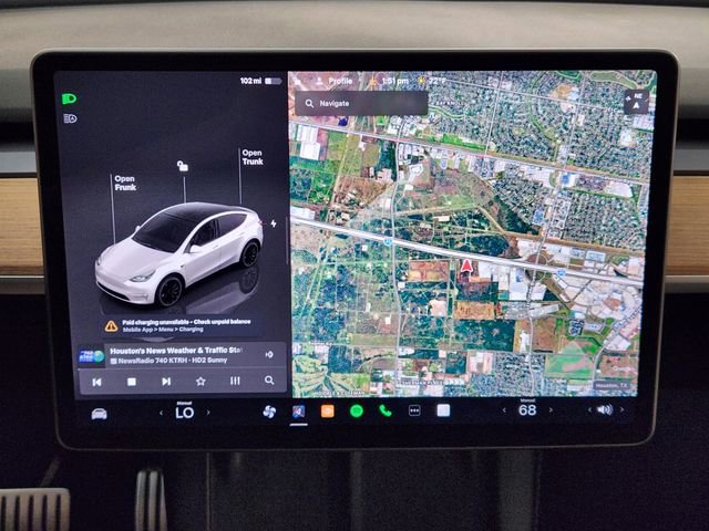 Used 2024 Tesla Model Y Performance image 16