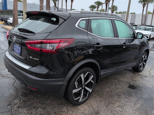 Used 2022 Nissan Rogue Sport SL AWD/4WD image 4