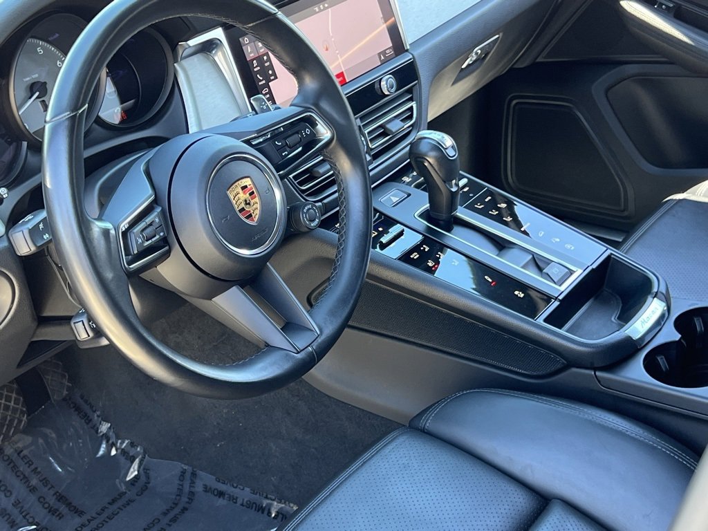 Used 2023 Porsche Macan S w/ Sport Chrono Package image 37