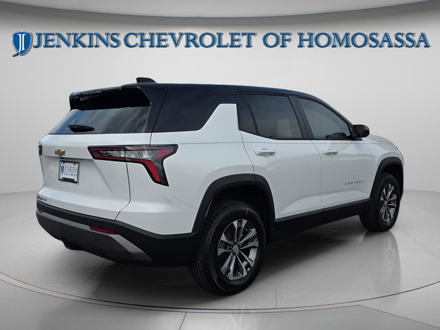 New 2026 Chevrolet Equinox LT w/ Convenience Package II image 2