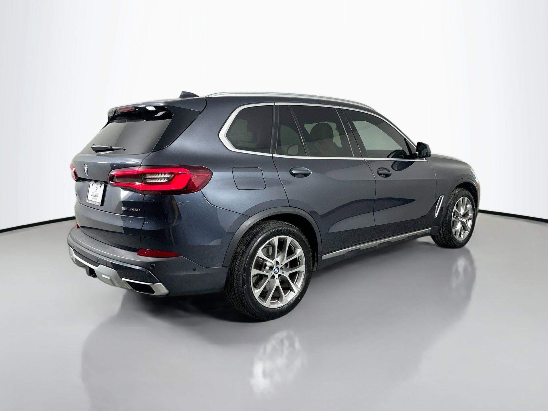 Used 2021 BMW X5 sDrive40i w/ Parking Assistance Package image 6
