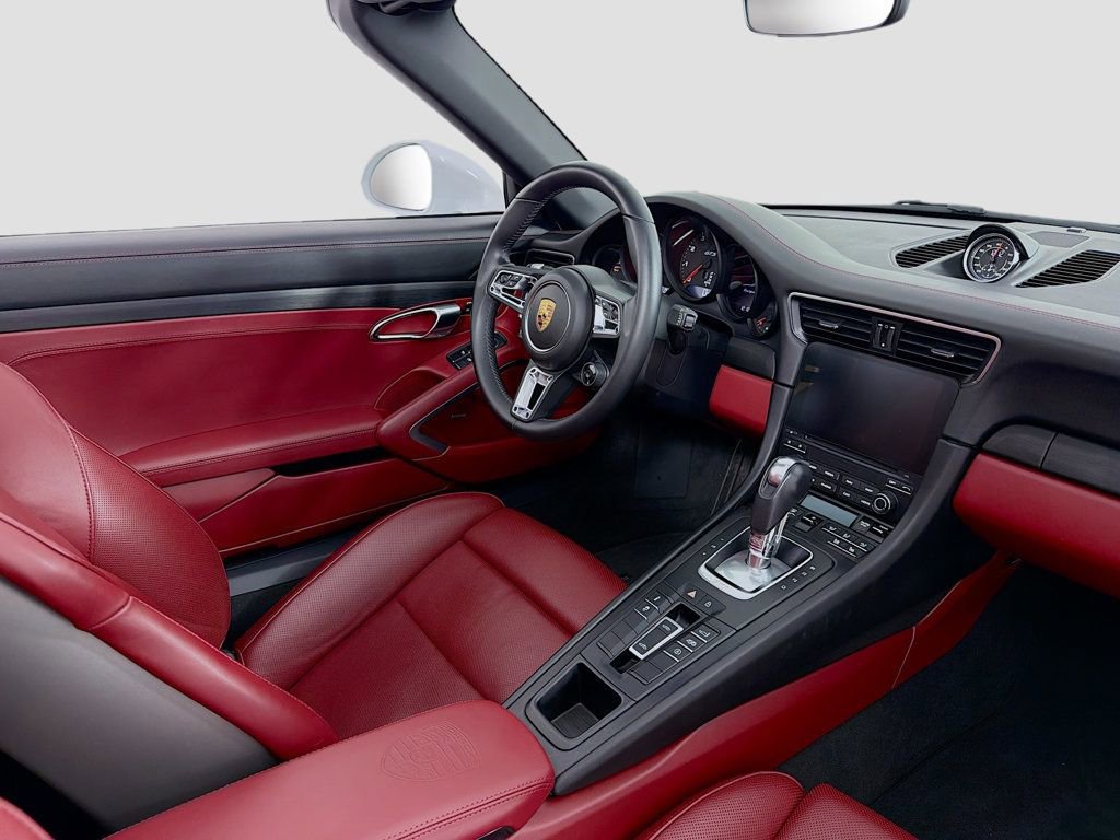 Certified 2019 Porsche 911 Targa 4 GTS image 38