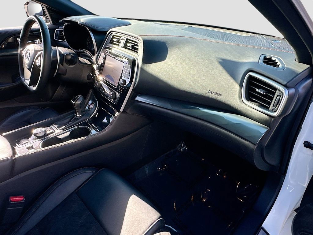 Used 2022 Nissan Maxima SR w/ Sport Mat Group image 30