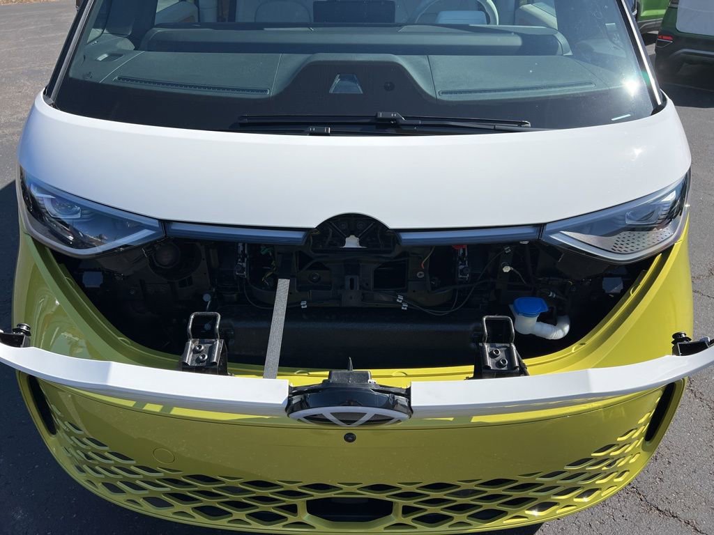 New 2025 Volkswagen ID. Buzz 1st Edition image 11