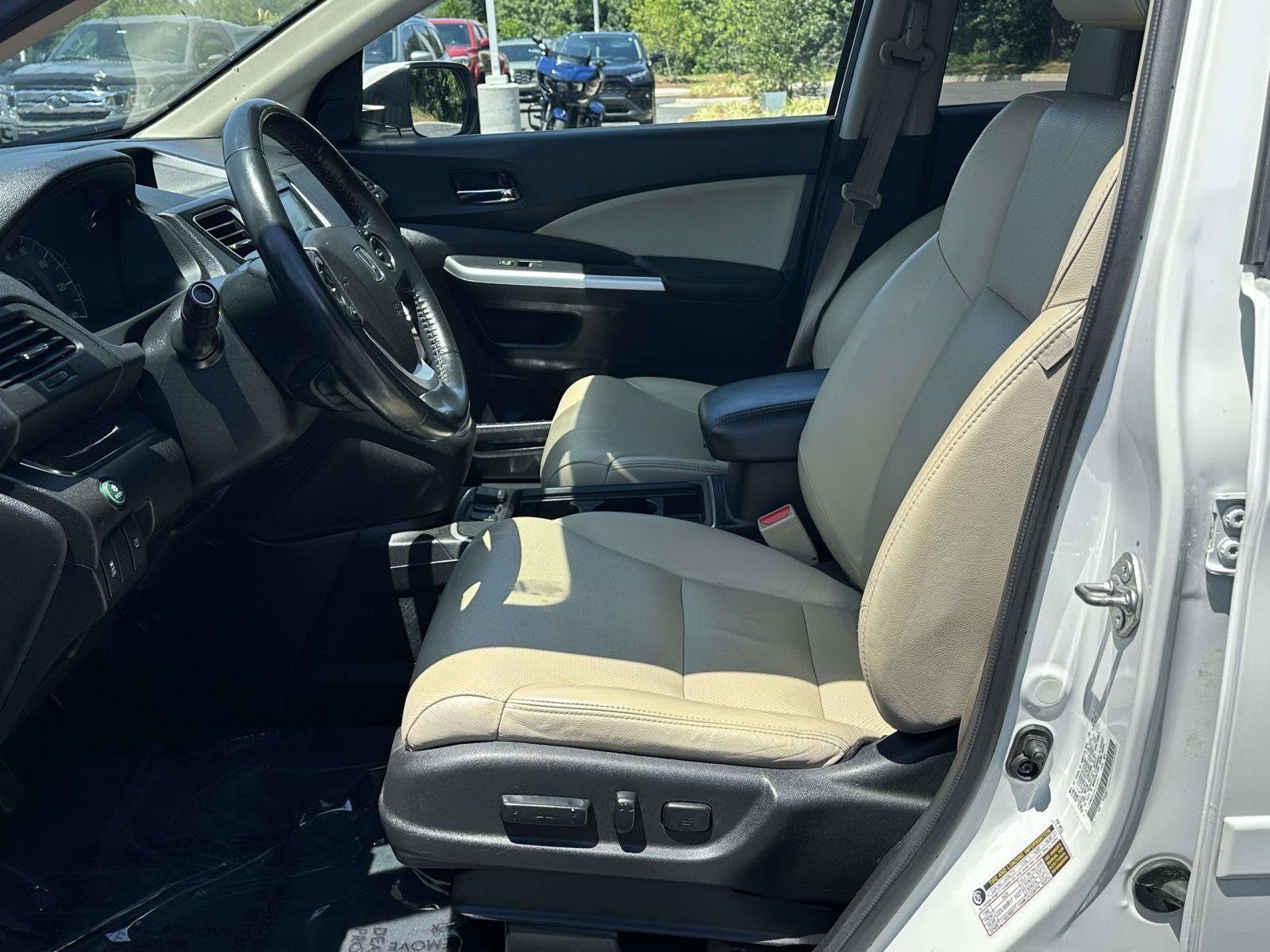 Used 2015 Honda CR-V EX-L image 4