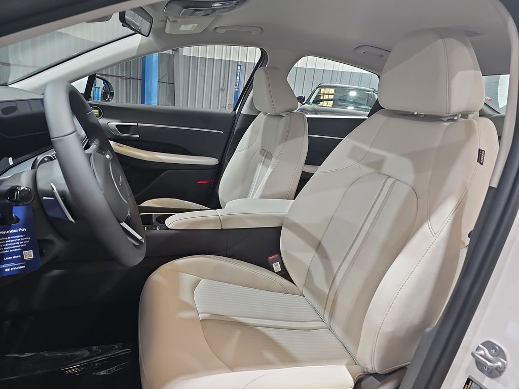 New 2026 Hyundai Sonata SEL FWD image 14