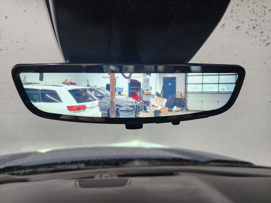 Used 2025 GMC Sierra 1500 Denali Ultimate image 24