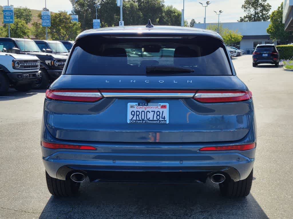 Used 2024 Lincoln Corsair FWD w/ Equipment Group 101A image 4
