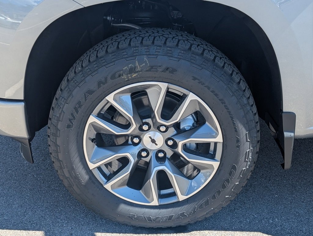 New 2026 Chevrolet Silverado 1500 RST w/ RST All Star Premium Package image 24
