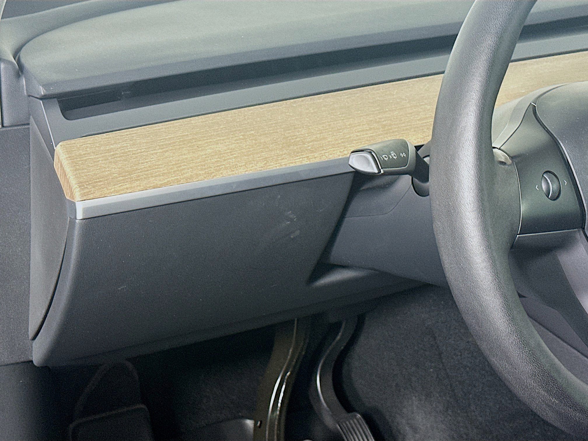 Used 2023 Tesla Model Y Long Range image 16