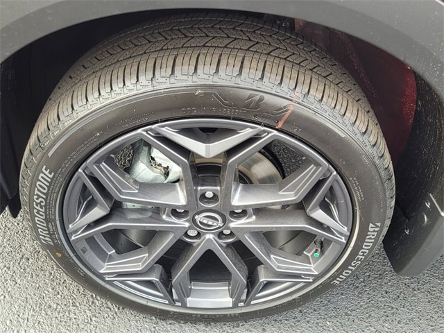 New 2026 Nissan Kicks SR w/ Cold Weather Package image 12