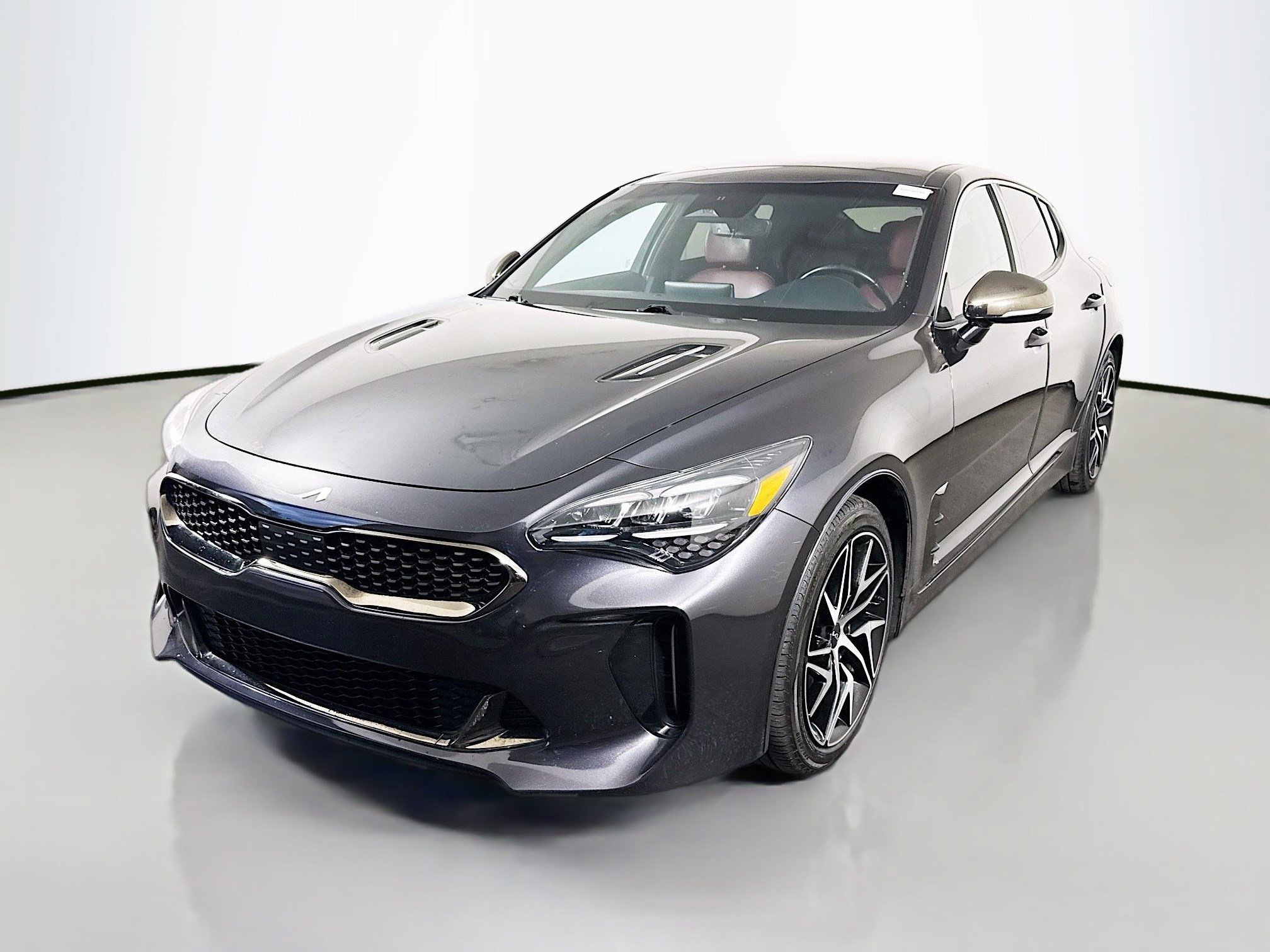 Used 2023 Kia Stinger GT-Line w/ Sun & Sound Package image 4