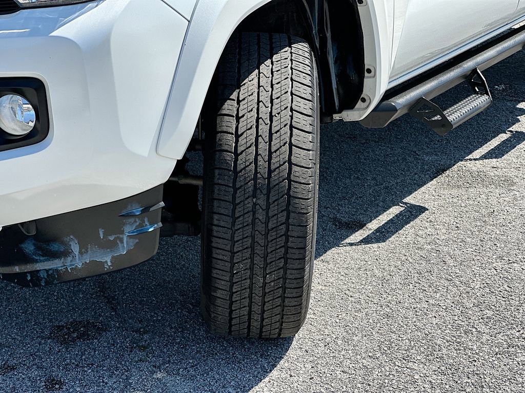 Used 2023 Toyota Tacoma TRD Sport image 25