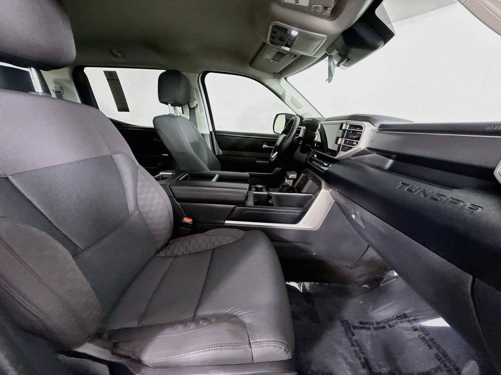 Used 2024 Toyota Tundra SR5 AWD/4WD image 39