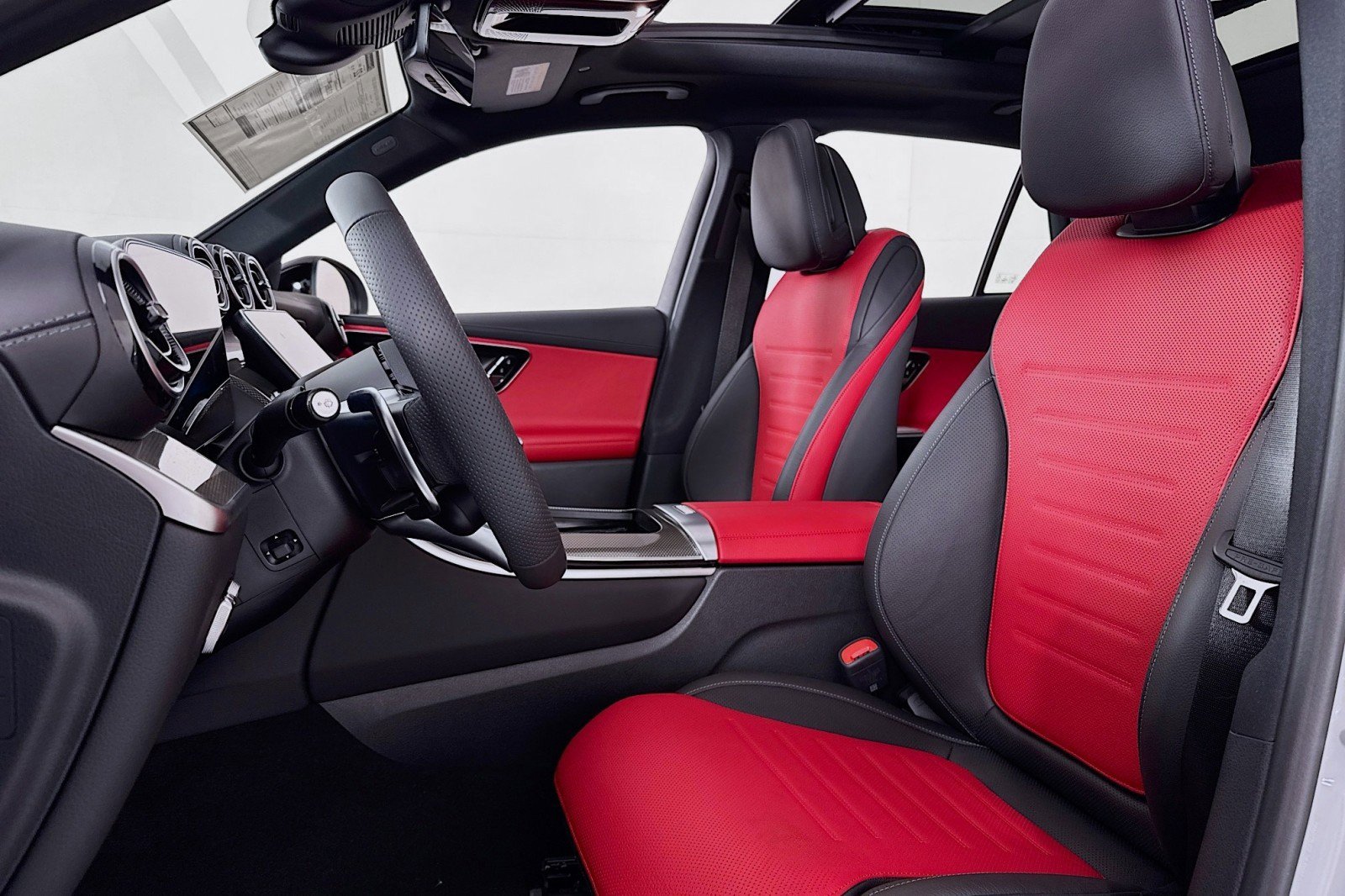 New 2026 Mercedes-Benz GLC 43 AMG 4MATIC image 16