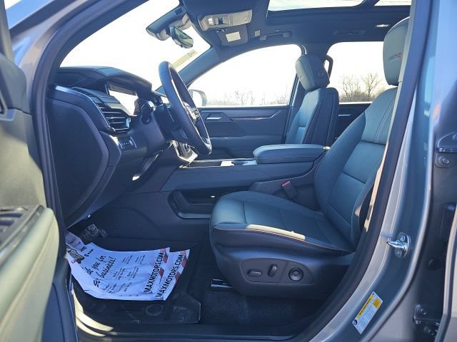 New 2026 GMC Acadia AT4 w/ LPO, Floor Liner Package AWD/4WD image 19