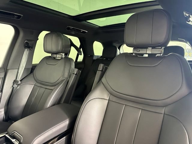 New 2026 Land Rover Range Rover Sport Dynamic SE AWD/4WD image 6