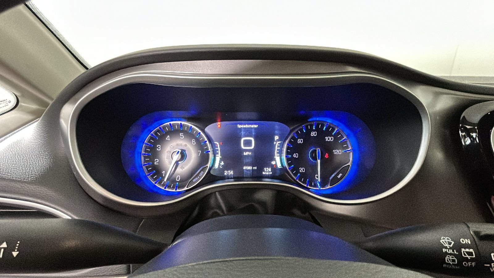 Used 2024 Chrysler Pacifica Touring-L FWD image 20