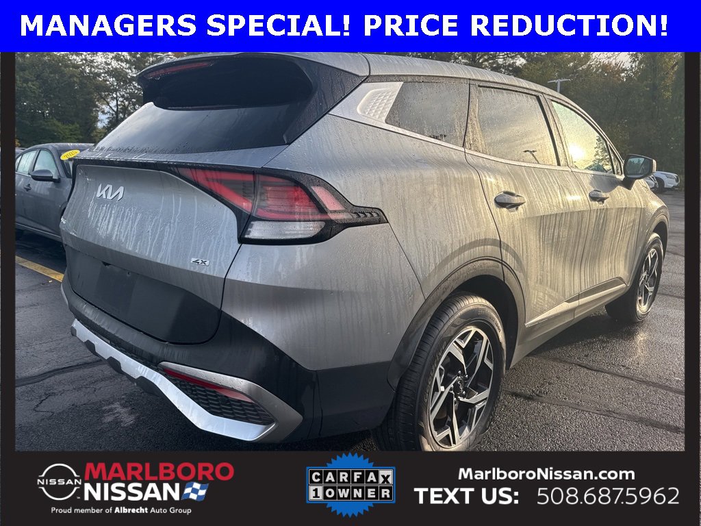 Used 2024 Kia Sportage LX image 7