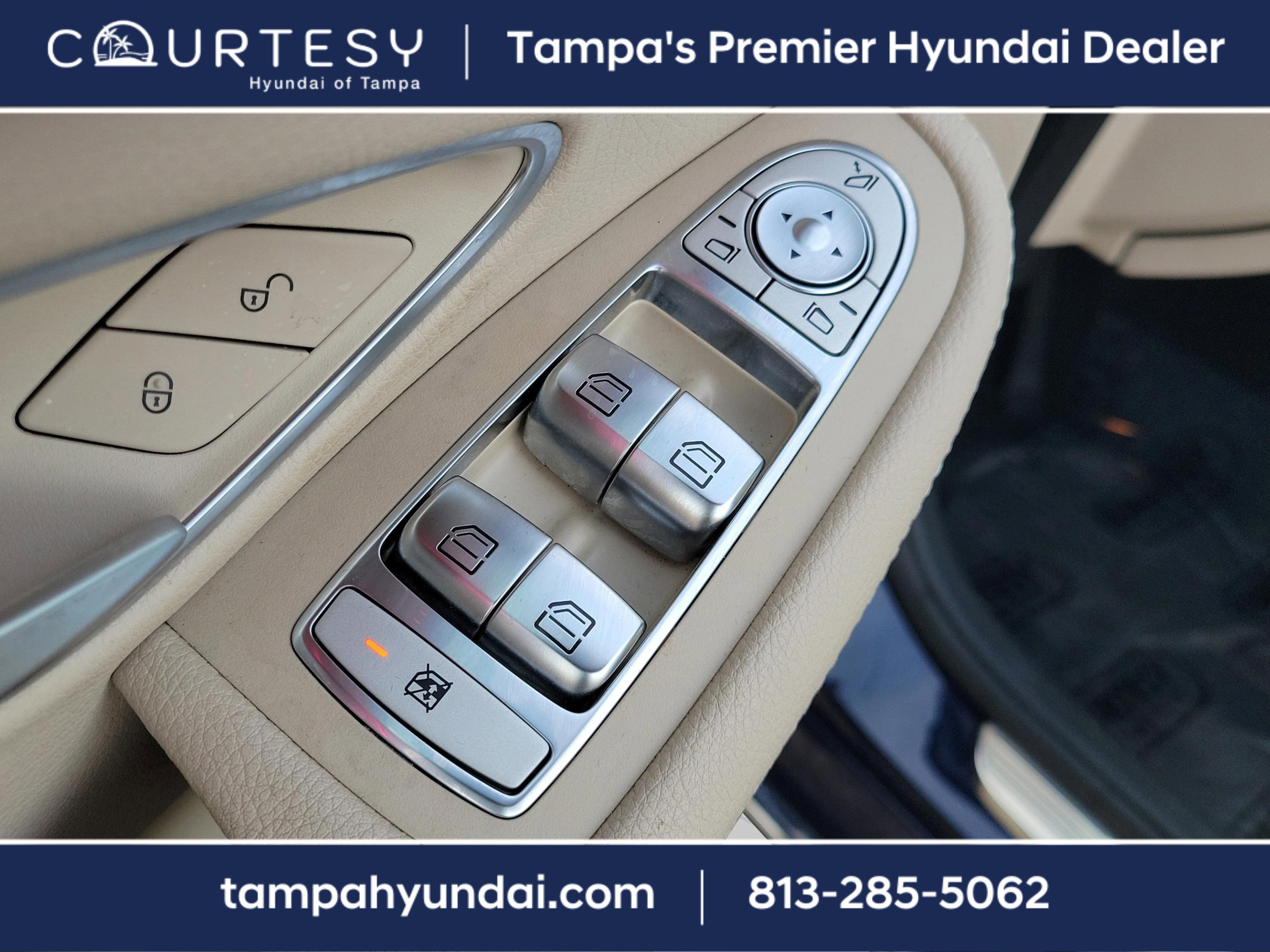 Used 2020 Mercedes-Benz C 300 4MATIC Sedan image 18