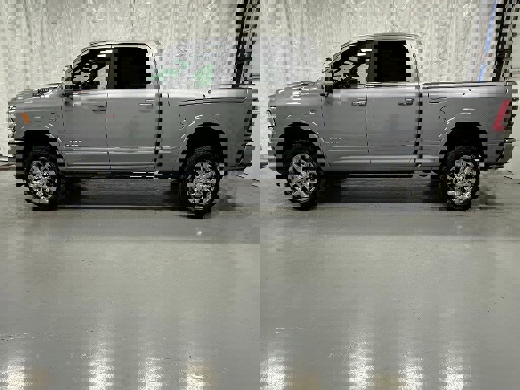 Used 2024 RAM 2500 Limited image 4