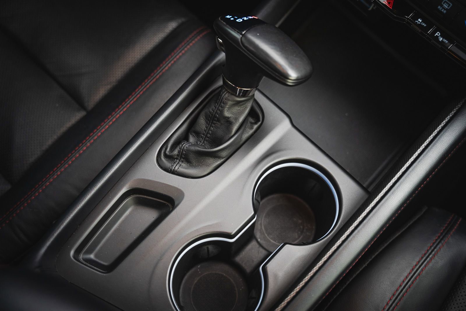 Used 2024 Dodge Durango GT image 35