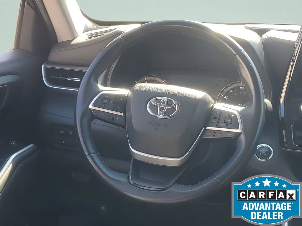 Used 2023 Toyota Highlander LE image 31