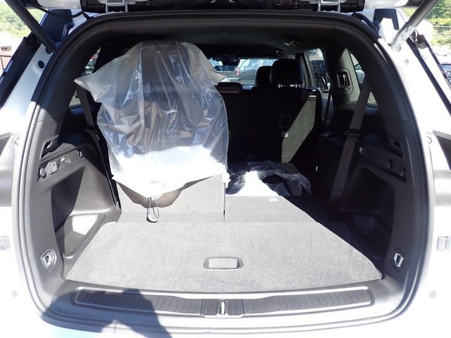 New 2025 Jeep Grand Cherokee L Limited image 6