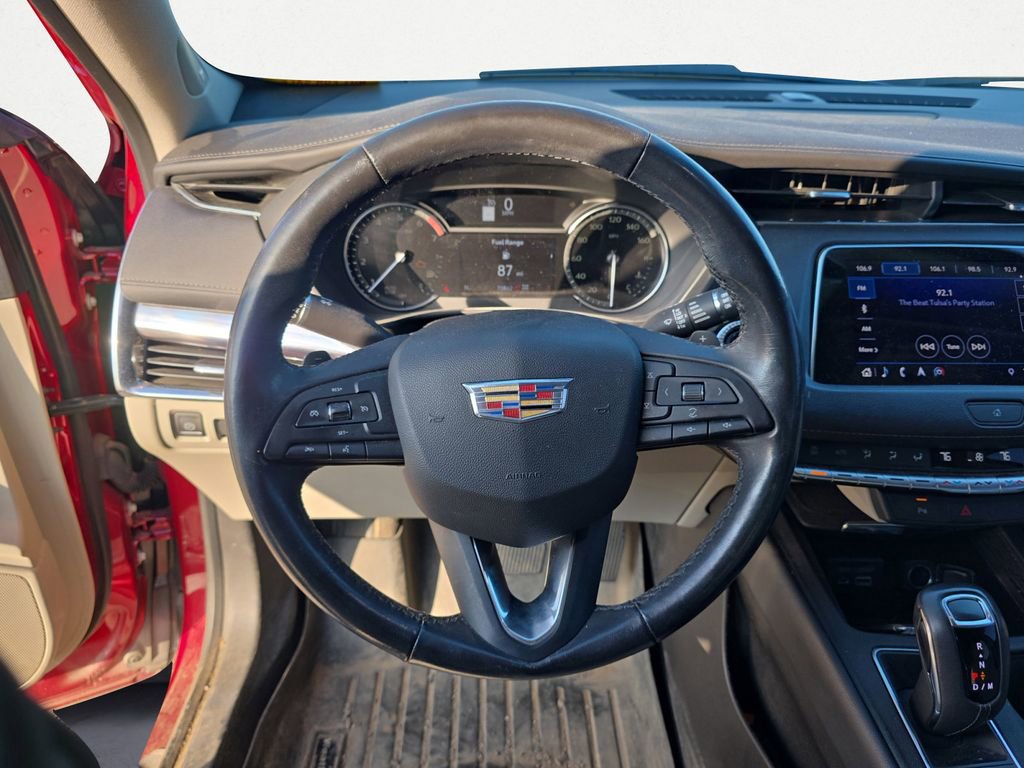Used 2019 Cadillac XT4 Luxury image 12