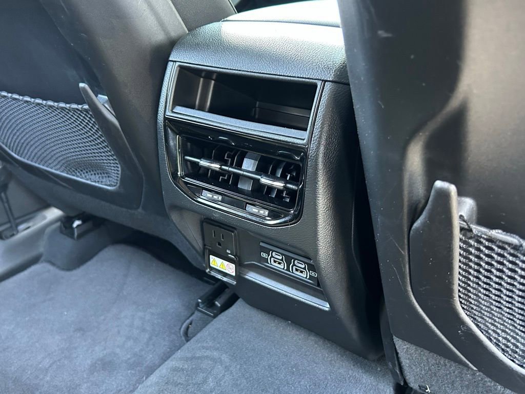 Certified 2024 Jeep Grand Cherokee Altitude image 43