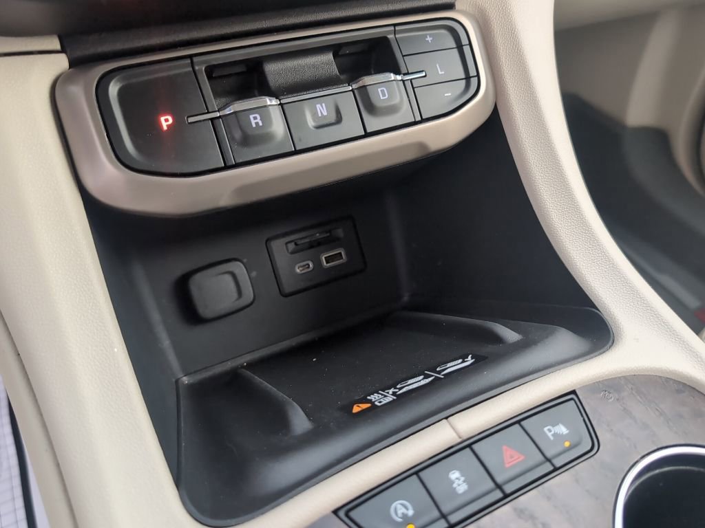 Used 2023 GMC Acadia Denali w/ Denali Ultimate Package image 29