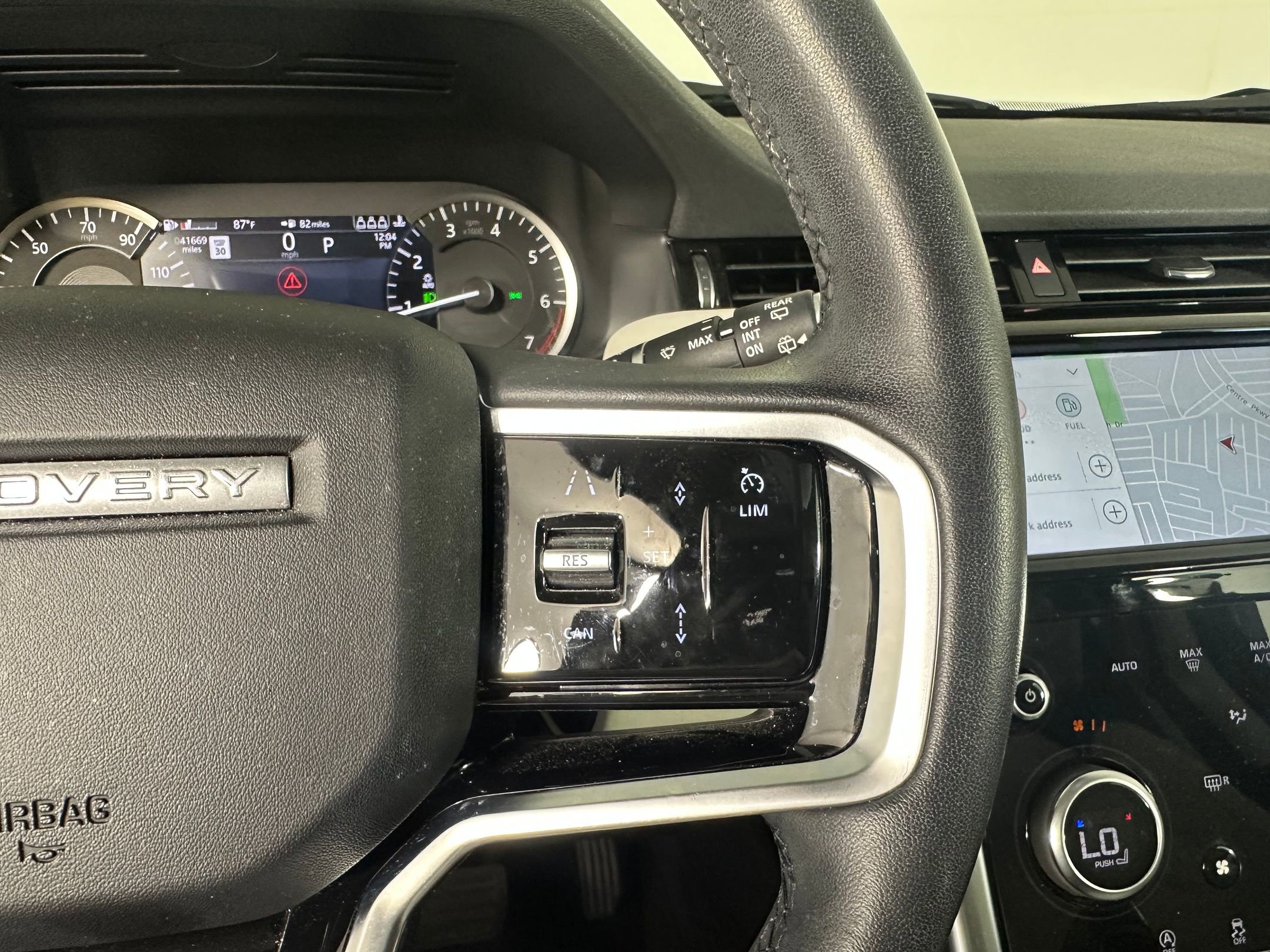 Used 2023 Land Rover Discovery Sport S image 16