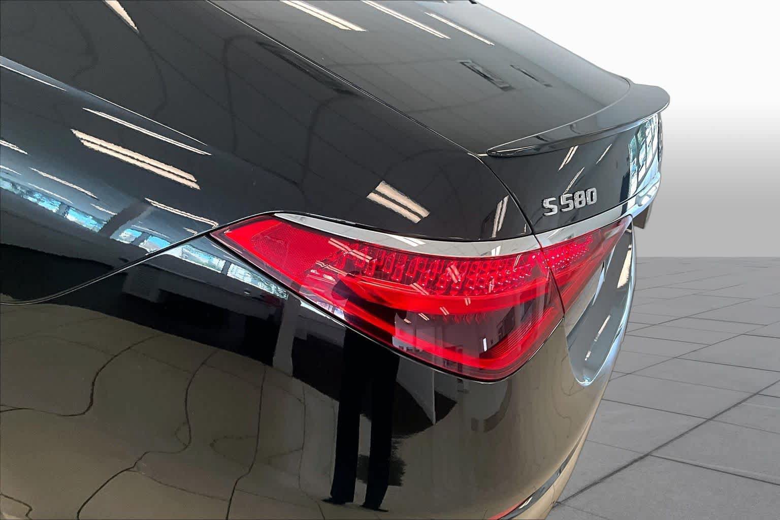 Used 2024 Mercedes-Benz S 580 4MATIC Sedan image 27