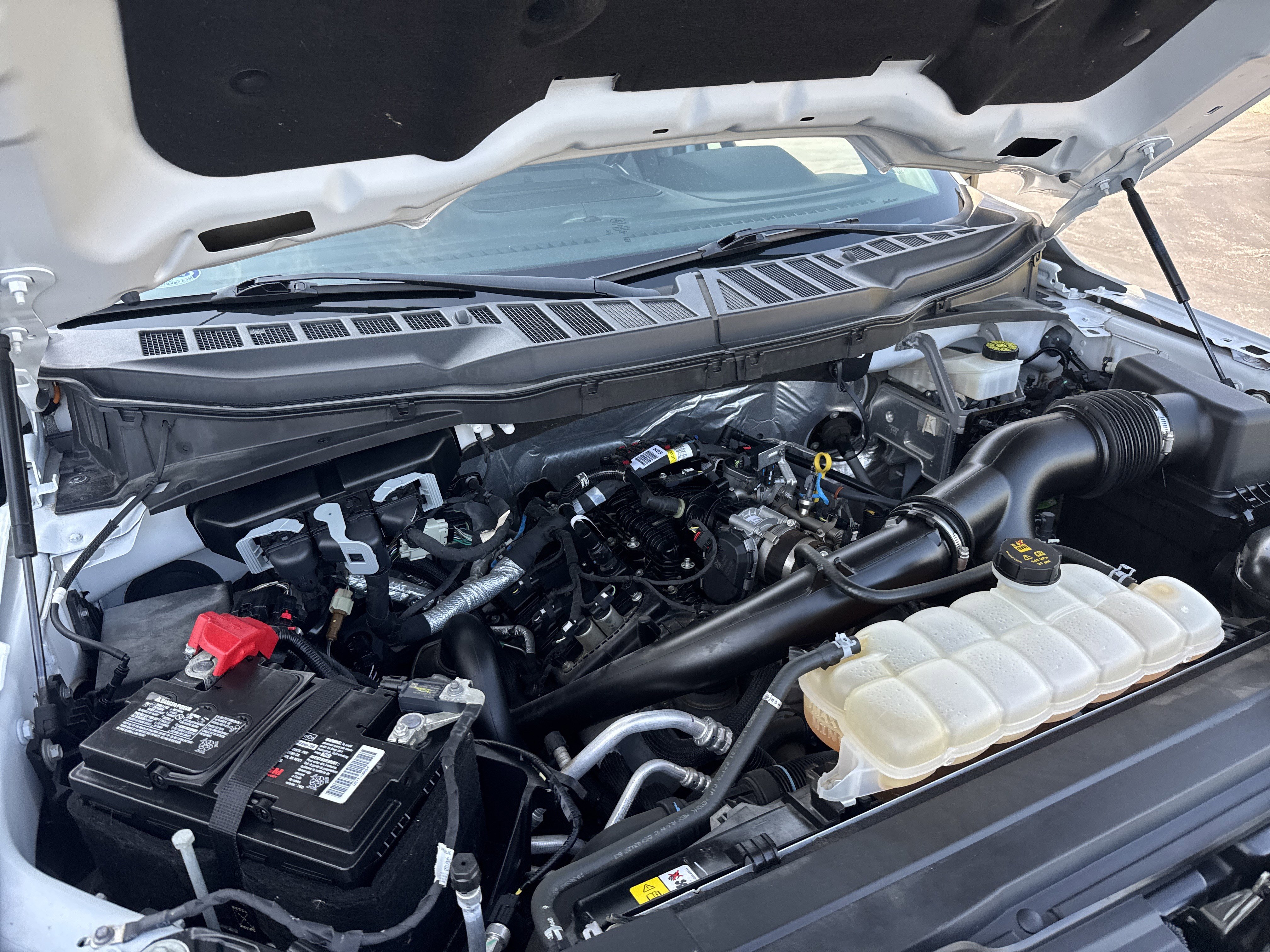 Certified 2022 Ford F150 XLT w/ Equipment Group 302A High image 53