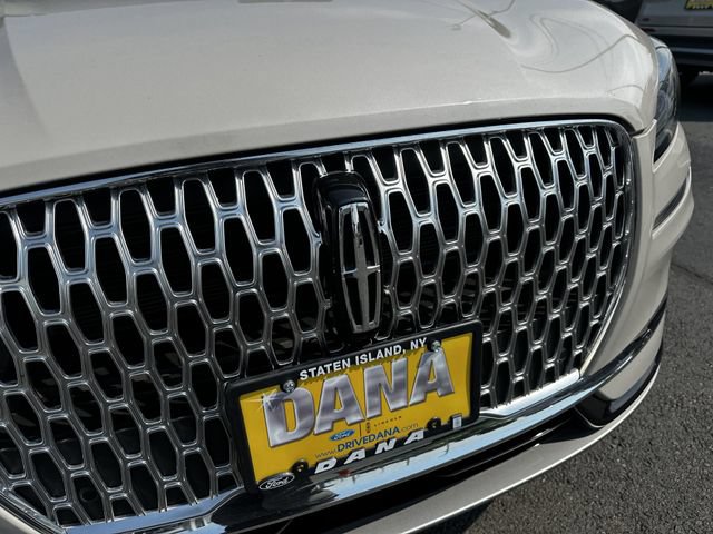 Certified 2024 Lincoln Corsair AWD w/ Equipment Group 101A image 10