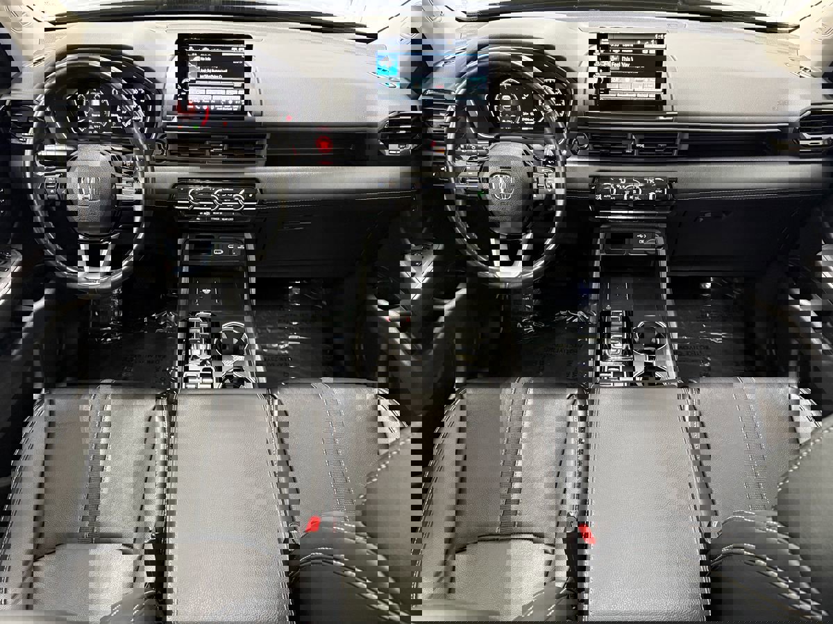 Used 2024 Honda Pilot Touring image 12