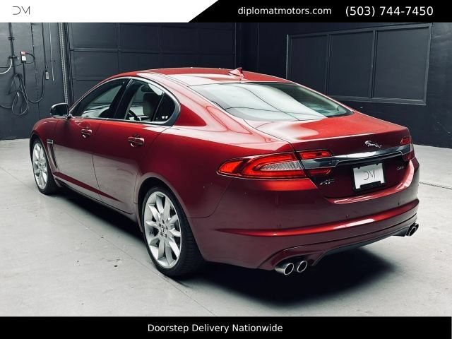 Used 2013 Jaguar XF Supercharged RWD image 5