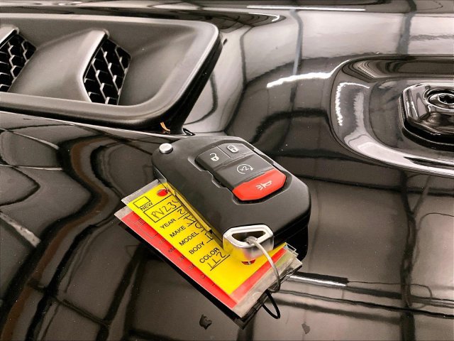 Used 2020 Jeep Gladiator Rubicon AWD/4WD image 9