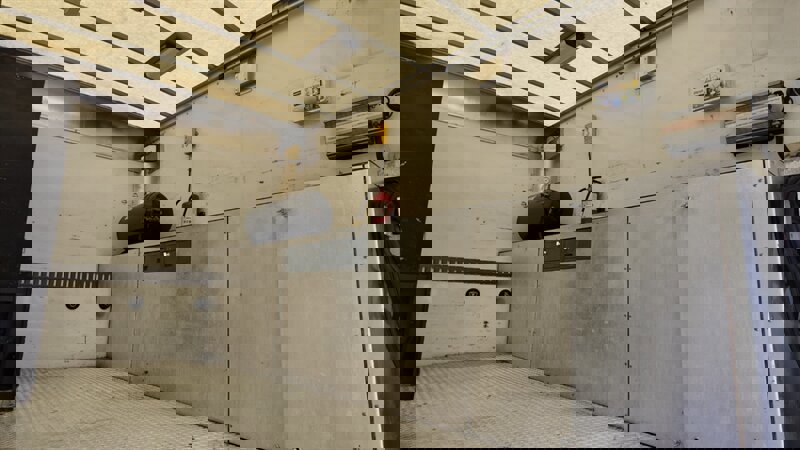 Used 2016 GMC Savana 3500 Extended image 17