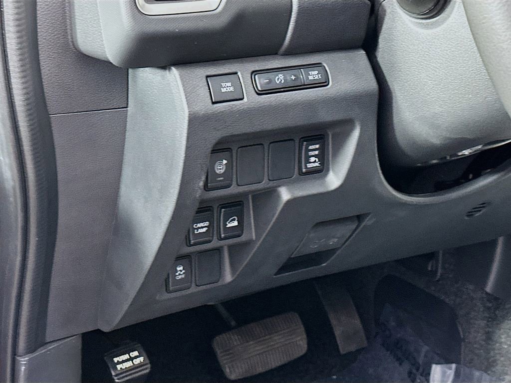 Certified 2023 Nissan Frontier SV w/ Technology Package image 15